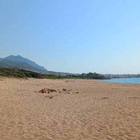 הוילה קיפריסיה Tzanetos Seaside מראה חיצוני תמונה