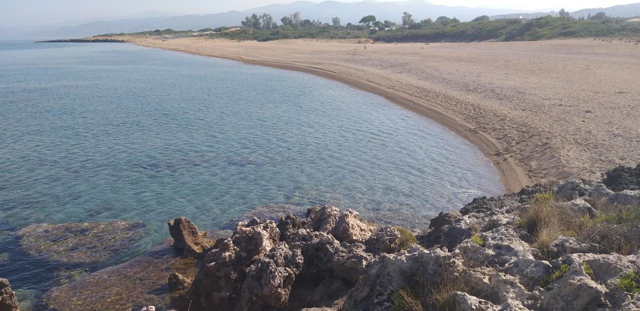 הוילה קיפריסיה Tzanetos Seaside מראה חיצוני תמונה